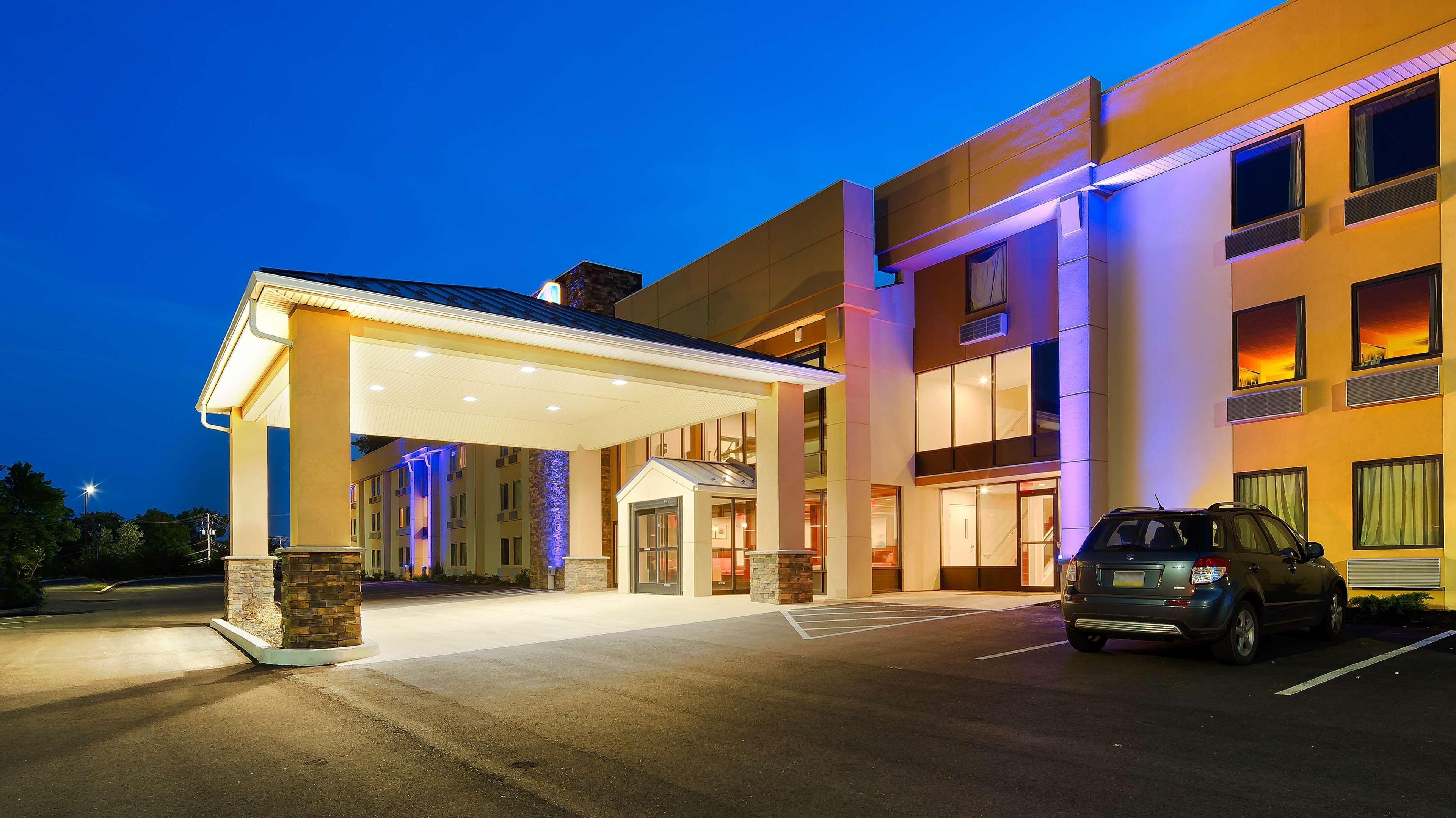 Best Western Plus Poconos Tannersville Ngoại thất bức ảnh